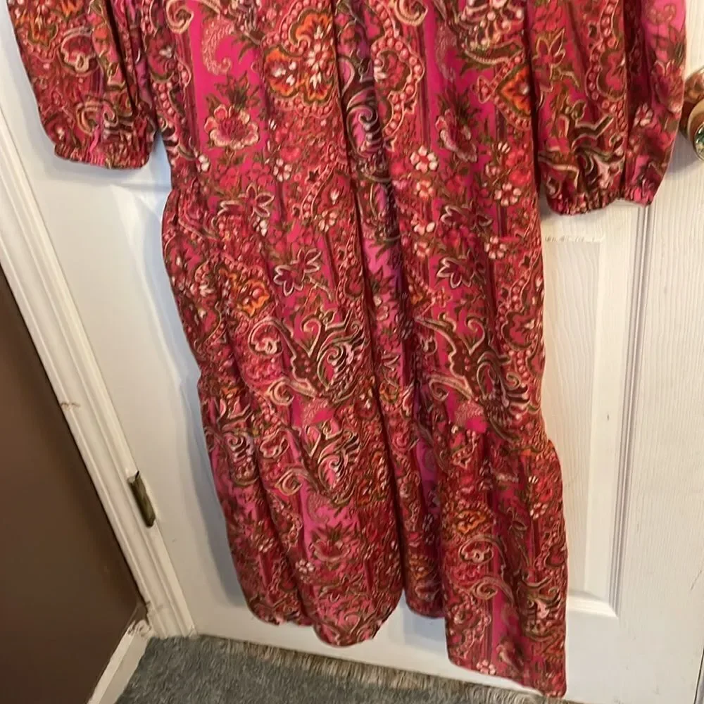 Julia Jordan. Pasiley Dress. Size 4 NWT - Picture 3 of 9